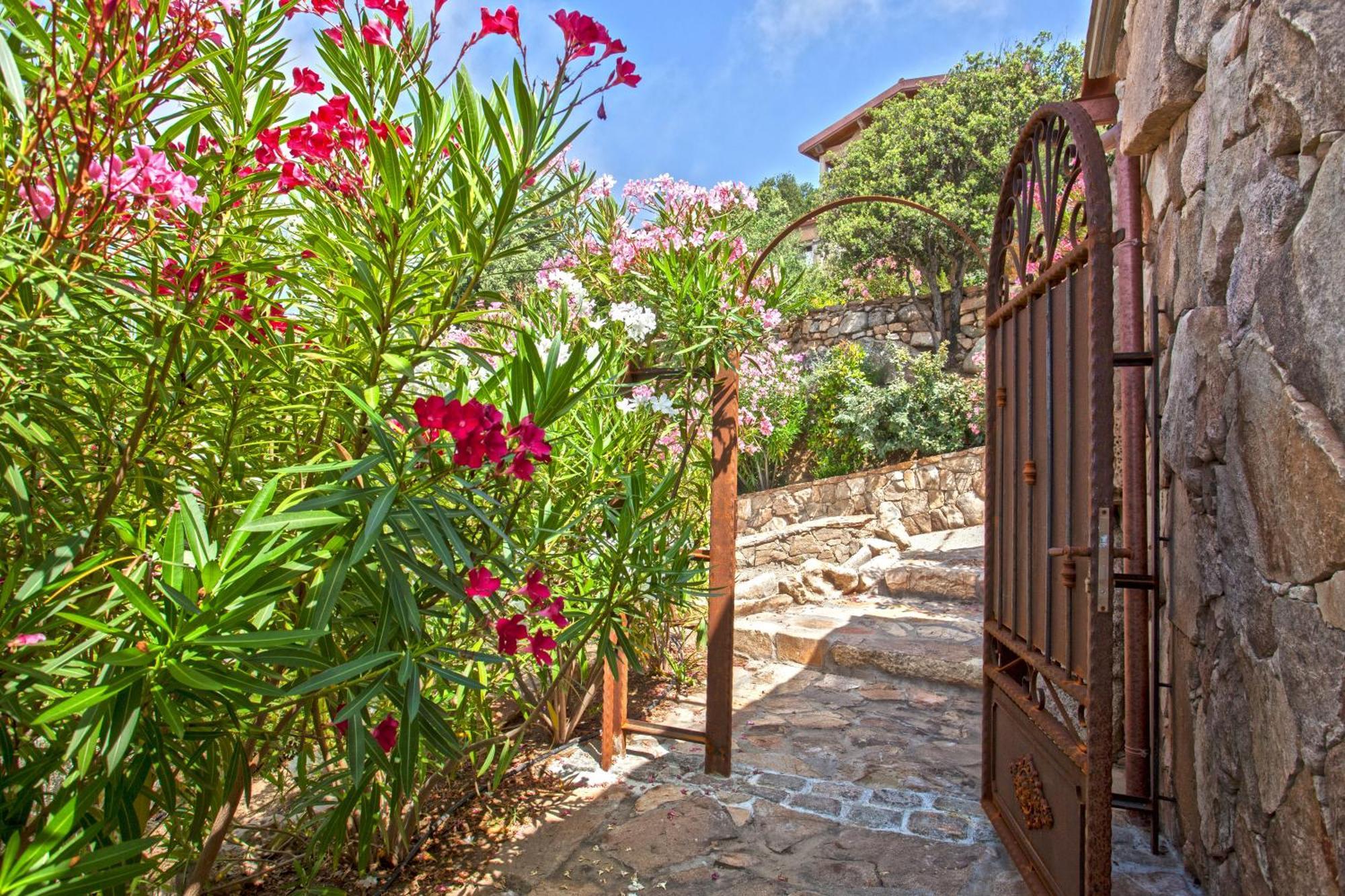Domaine Arcobiato Villa Olmeto  Bagian luar foto